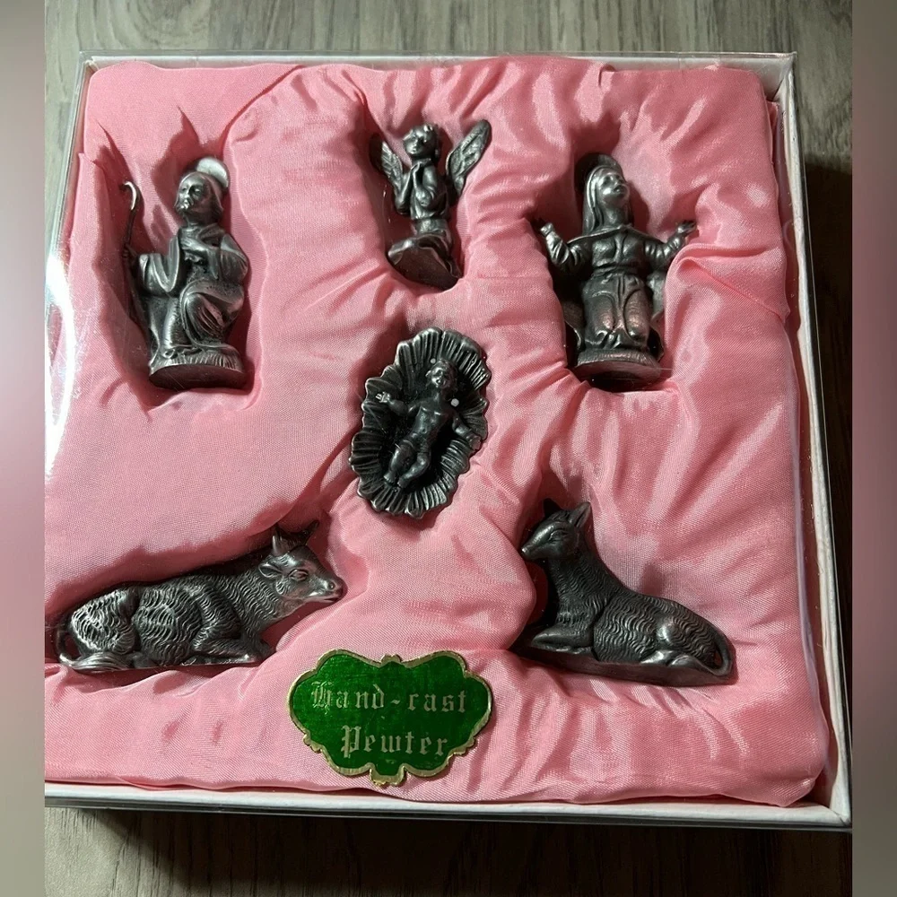 Vintage Miniature Hand Cast Pewter Self Standing Nativity Scene